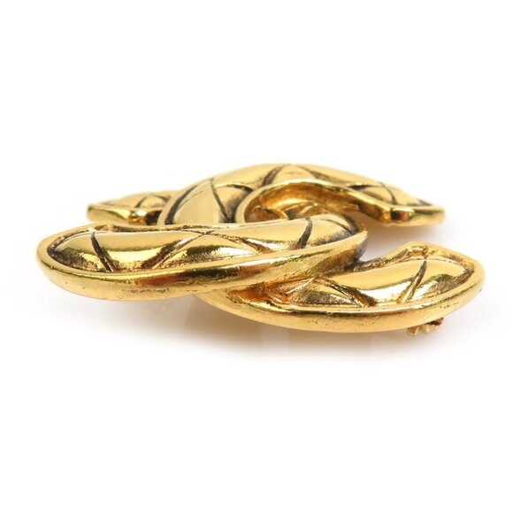 CHANEL Gold Logo Brooch - Picture 4 of 5